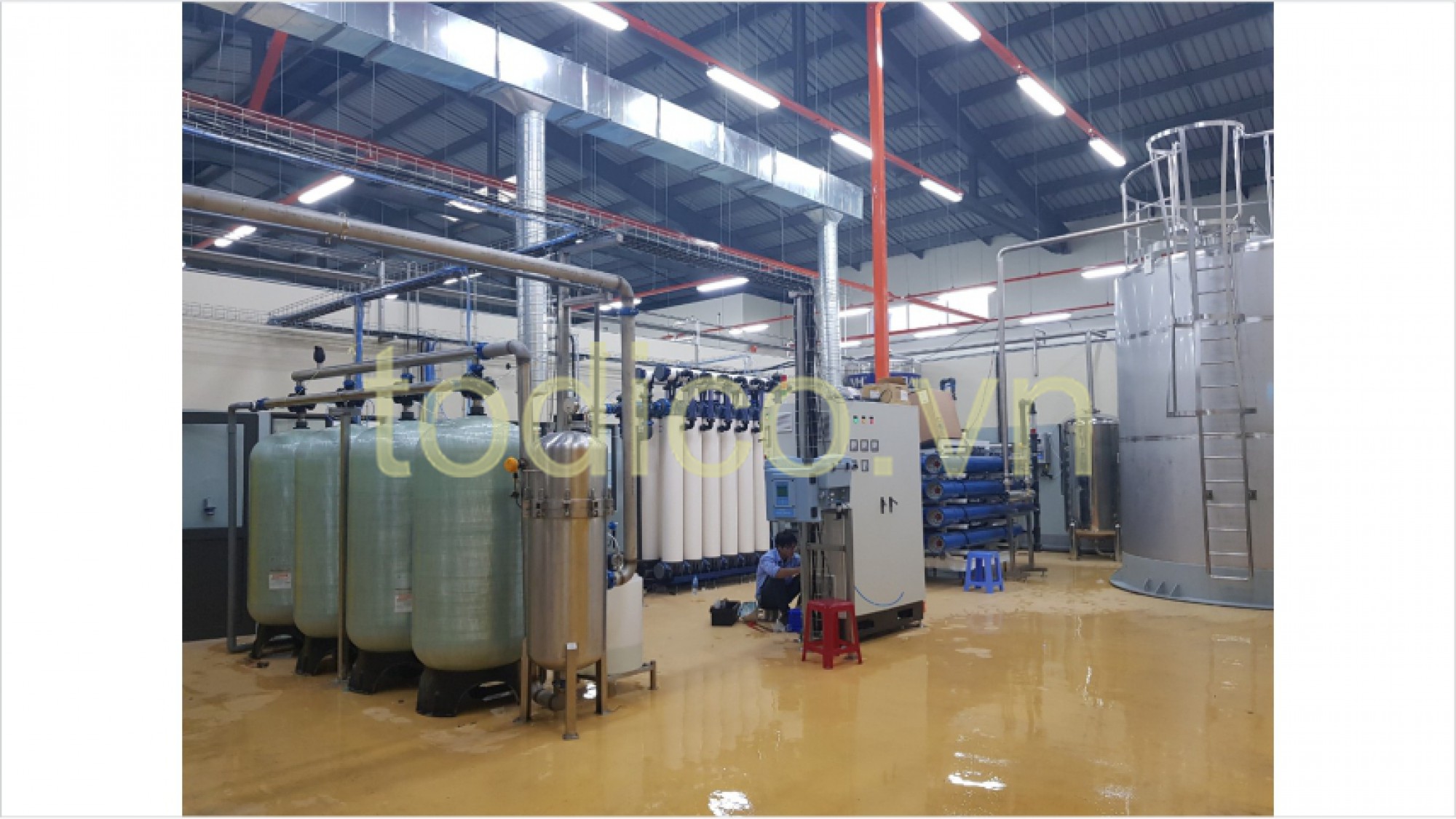Hệ thống xử lý nước uống đóng bình bằng công nghệ RO