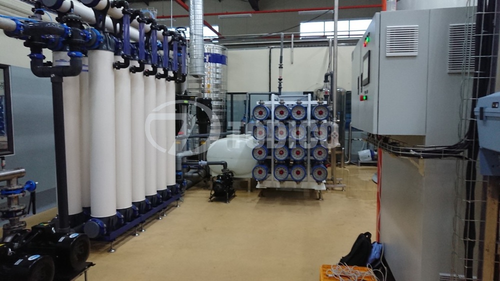 Hệ thống xử lý nước uống tinh khiết 
